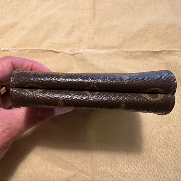 Louis Vuitton Brown Monogram Trifold Wallet - Picture 11 of 12